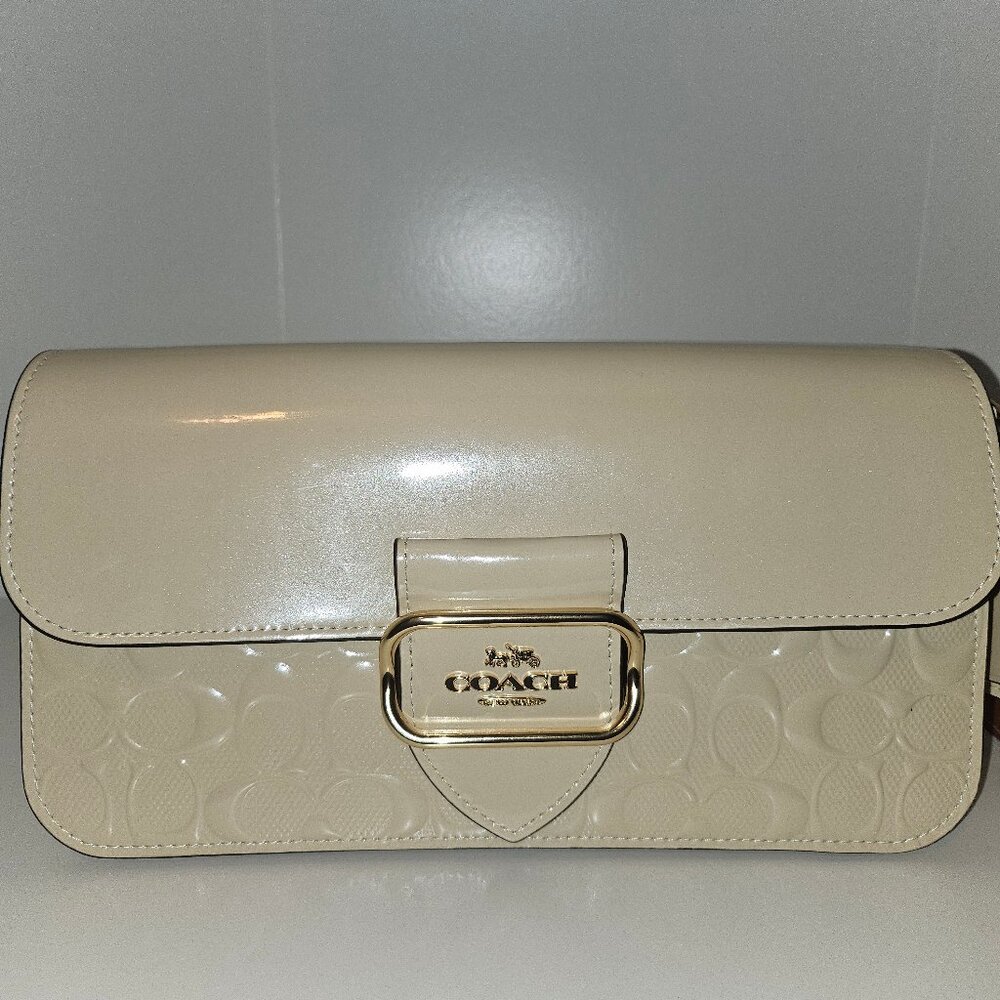 Coach Morgan Shoulder Bag Signature Leather In Gold/Chalk